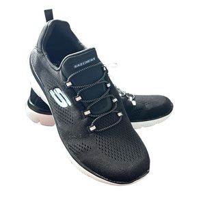 Skechers Ladies Summit Black Sneakers Air cooled memory foam New size 8.5